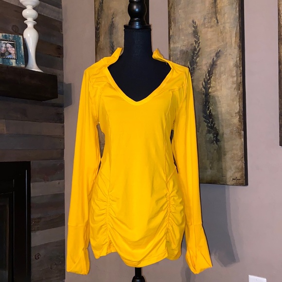 Zella vneck pullover - Picture 2 of 7